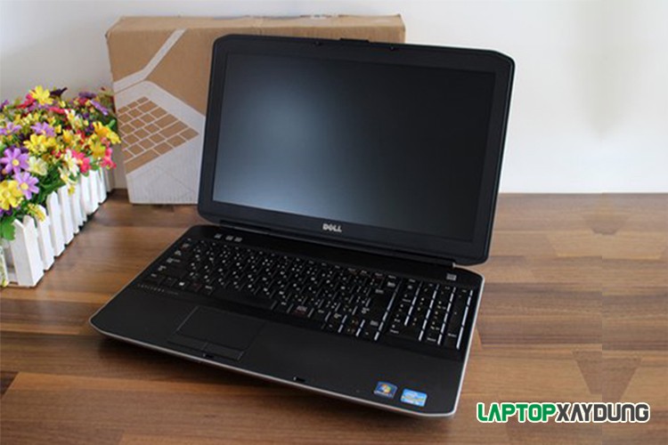 Laptop Dell Latitude E5530 đã qua xử dụng mới 98-99% nhập từ Mỹ giá rẻ